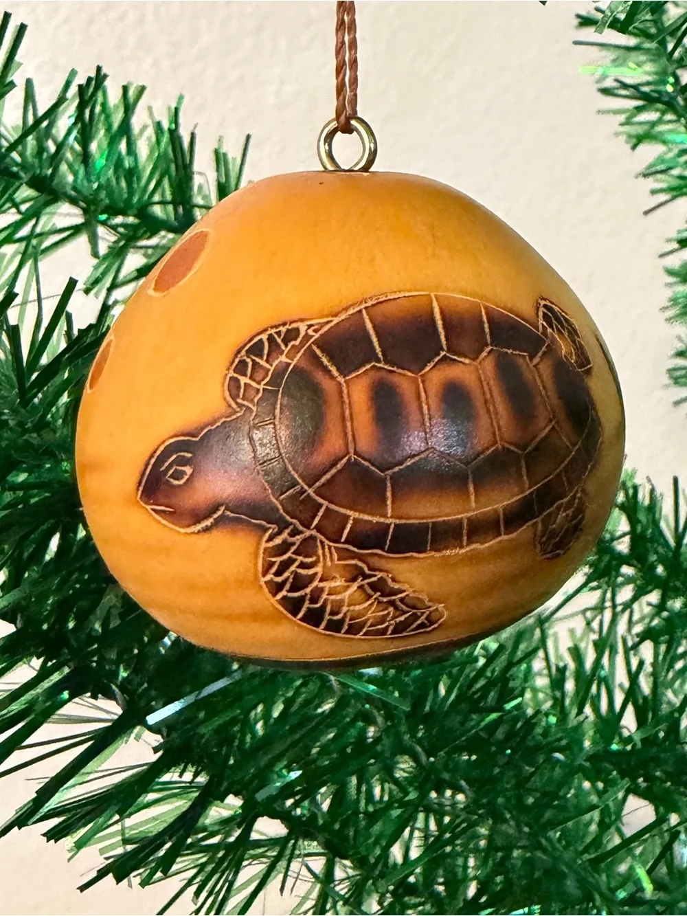 VTG Peruvian Handmade Sea Turtle Carved Christmas Gourd Ornament Signed P. Rojas